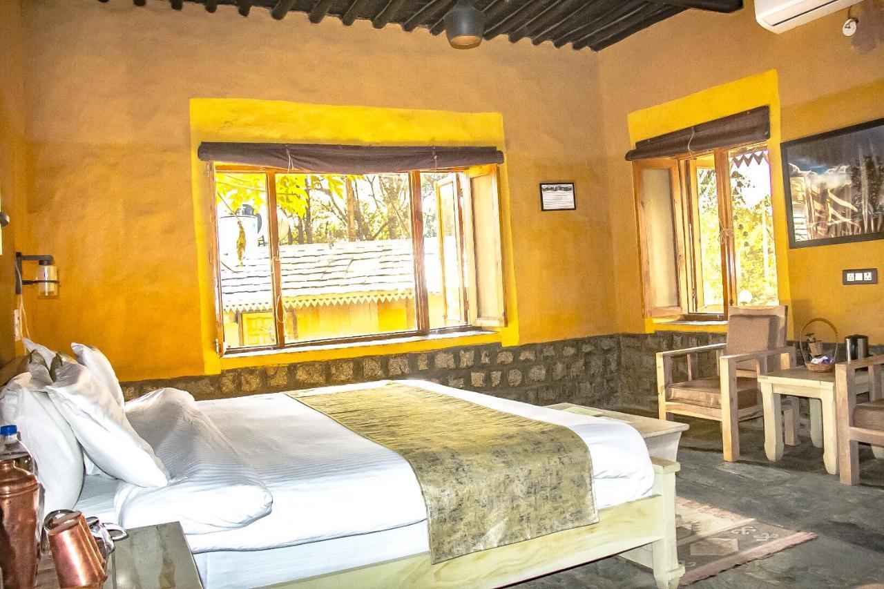 Prakriti Aalay - Riverside Mountain View Boutique Eco Resort Νταραμσάλα Εξωτερικό φωτογραφία