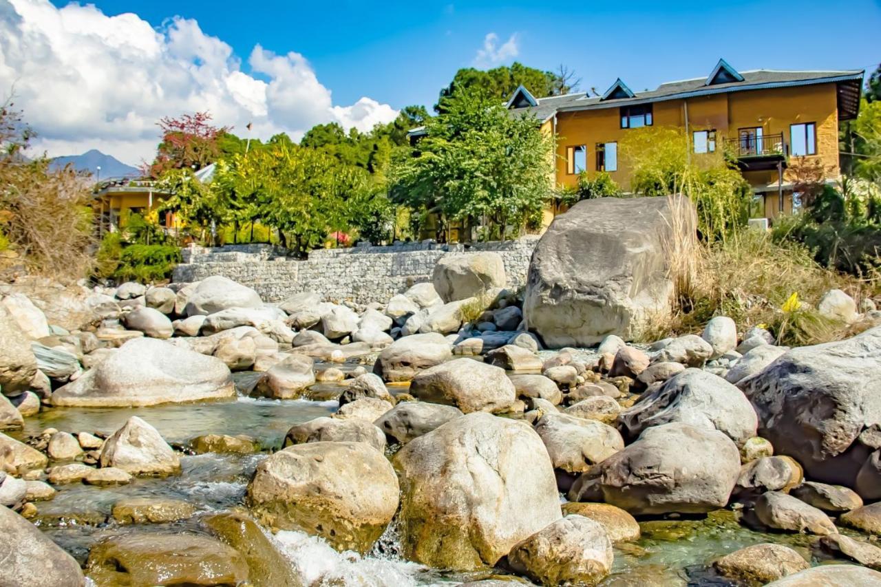 Prakriti Aalay - Riverside Mountain View Boutique Eco Resort Νταραμσάλα Εξωτερικό φωτογραφία