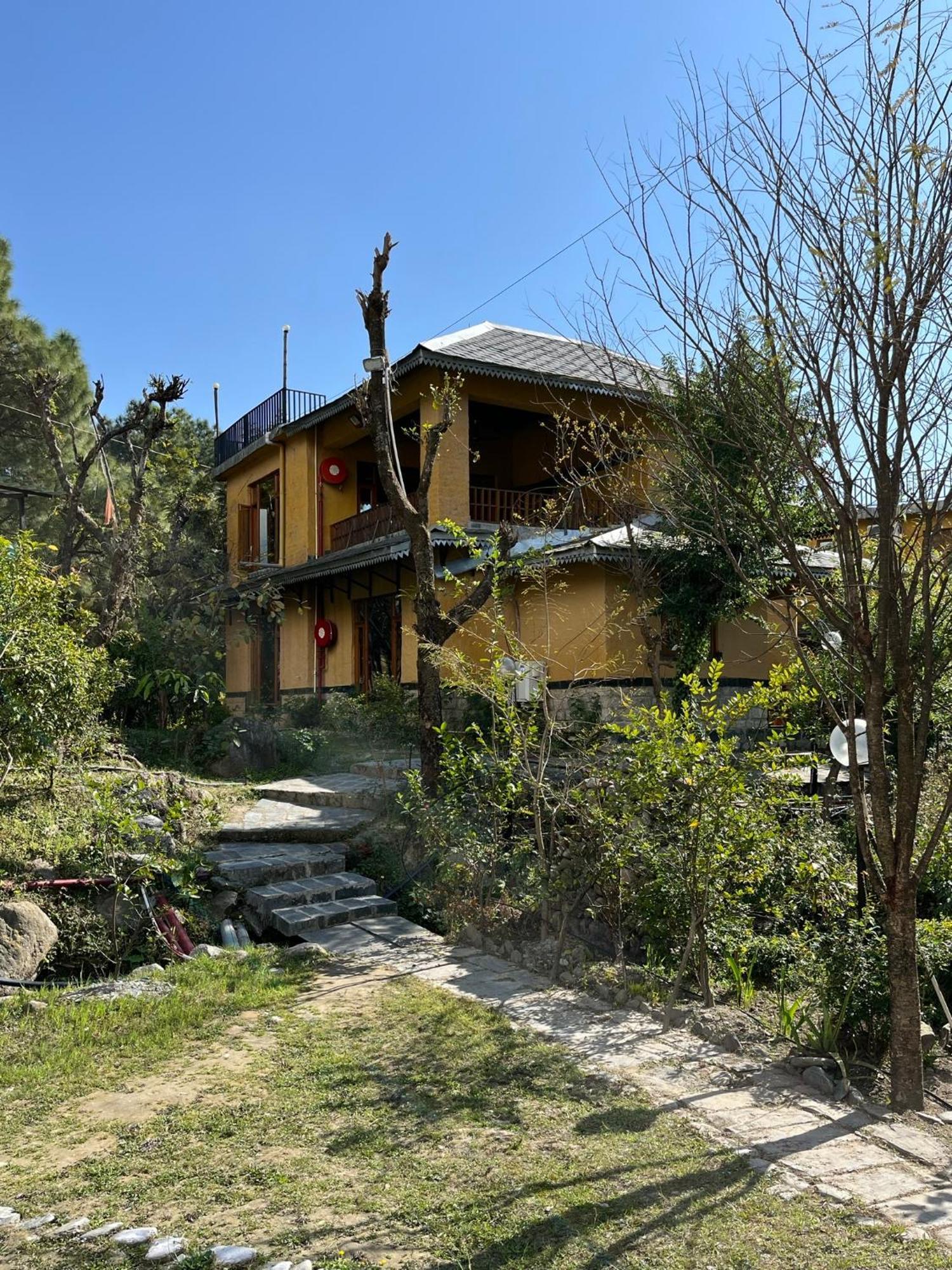 Prakriti Aalay - Riverside Mountain View Boutique Eco Resort Νταραμσάλα Εξωτερικό φωτογραφία