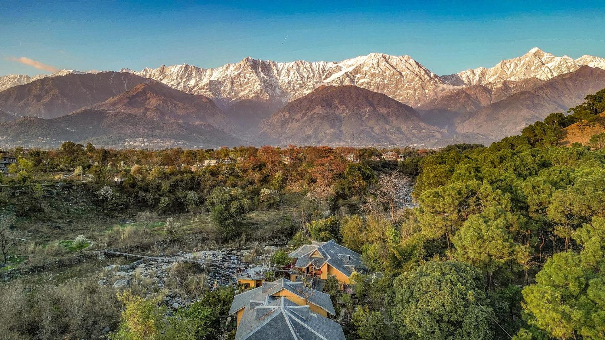 Prakriti Aalay - Riverside Mountain View Boutique Eco Resort Νταραμσάλα Εξωτερικό φωτογραφία